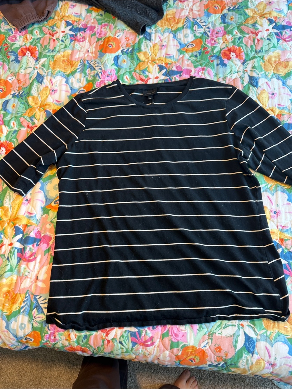 Who What Wear Black Crewneck Shirt with White Stripes